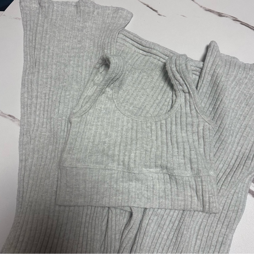 Alter’D State Ribbed Sweater Knit Set Women’s Size XS Tan Loungewear Set